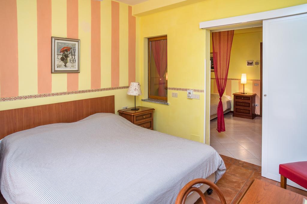 Madonna Della Neve Hotel Pettenasco Exterior foto