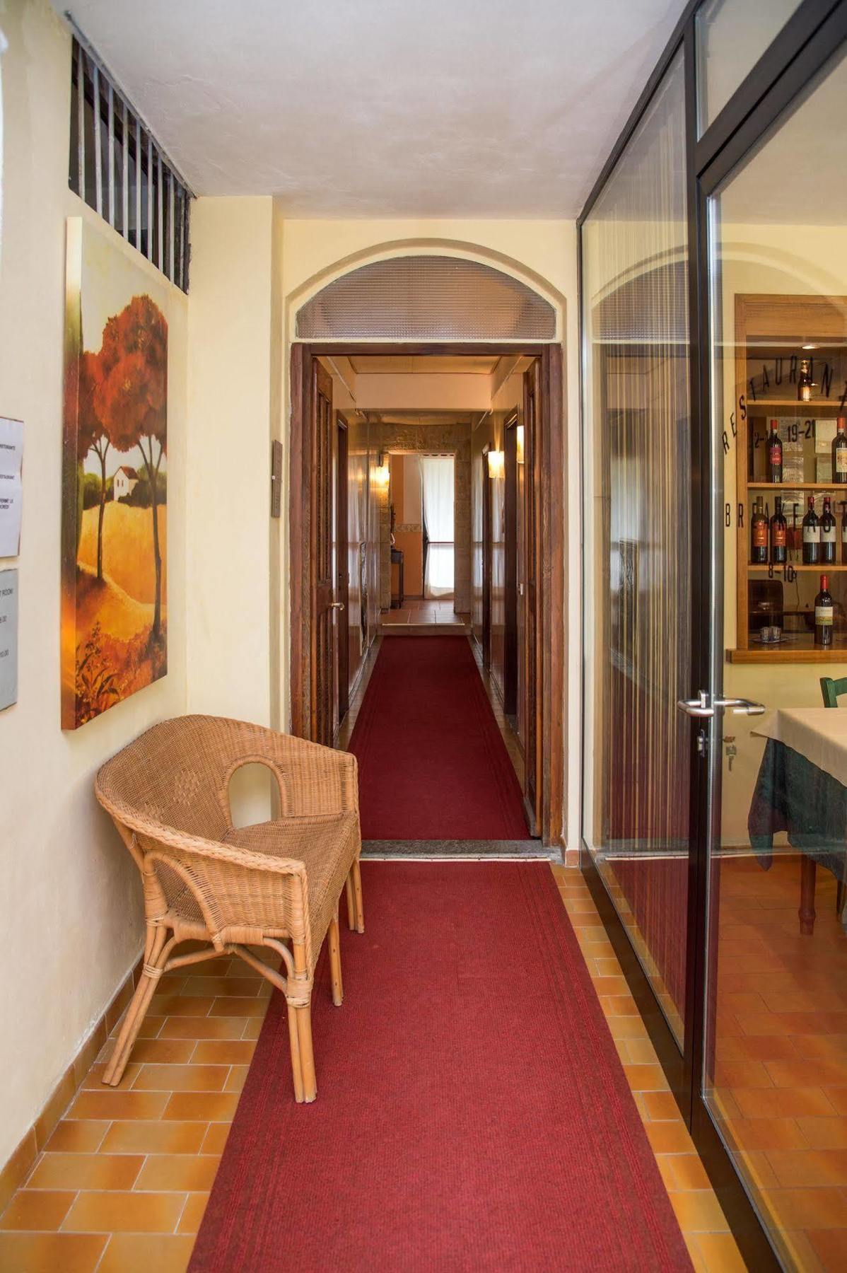 Madonna Della Neve Hotel Pettenasco Exterior foto