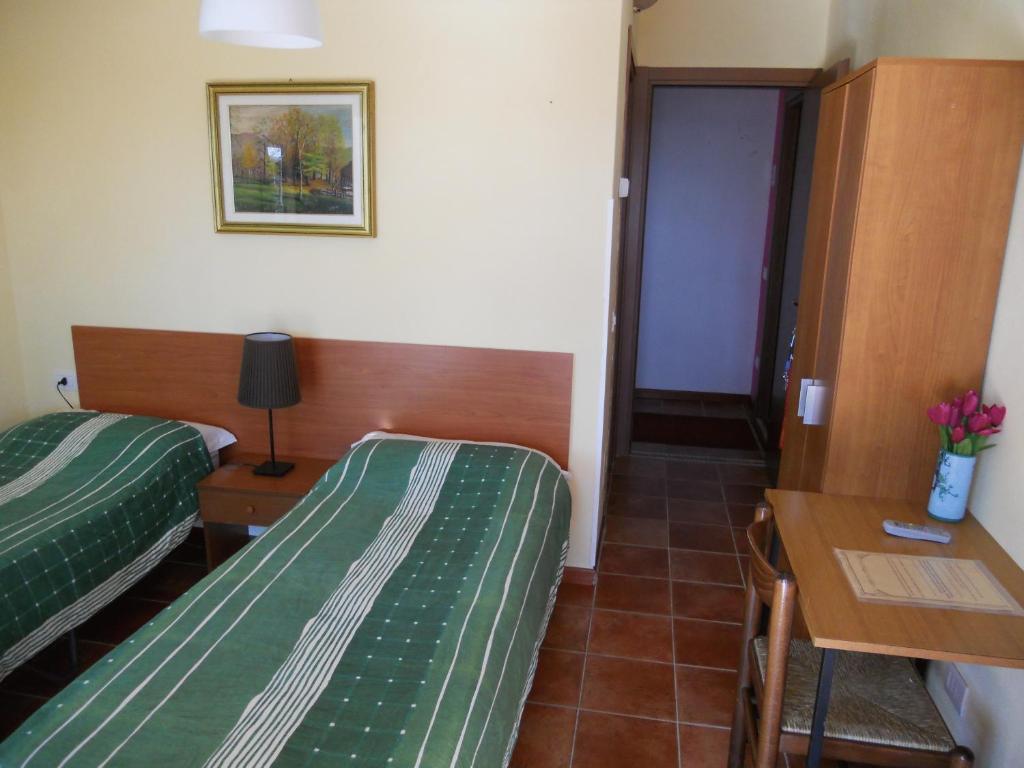 Madonna Della Neve Hotel Pettenasco Cameră foto